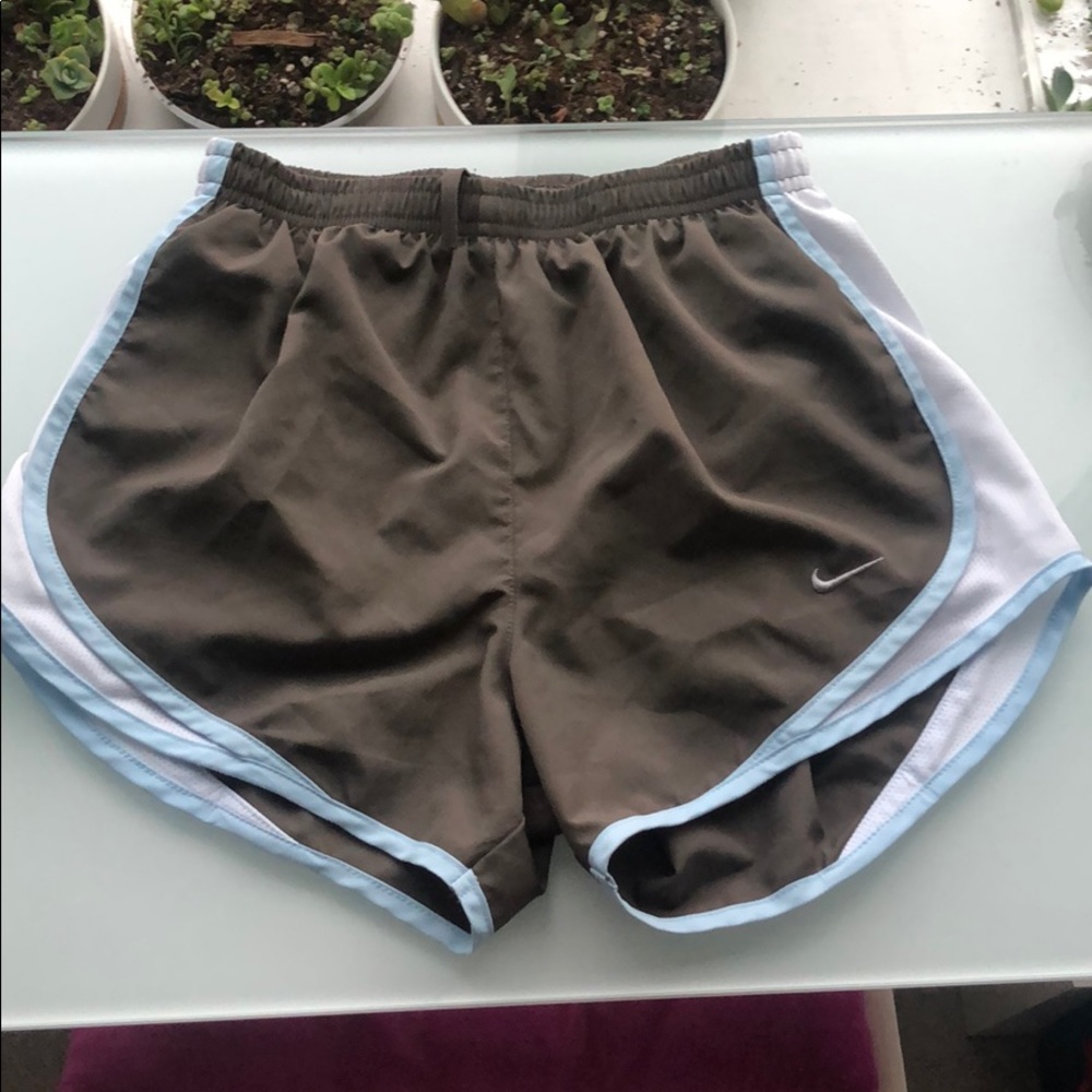 ‼️ 3/$20, 4/$25‼️ Nike shorts